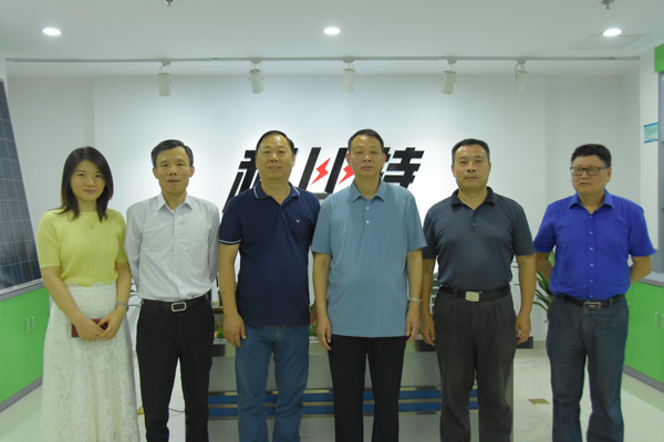 长沙市政协主席、党组书记文树勋一行莅临爱体育官方网站防雷走访调研
