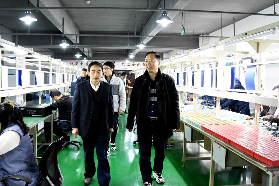 竹溪县政府领导调研爱体育官方网站