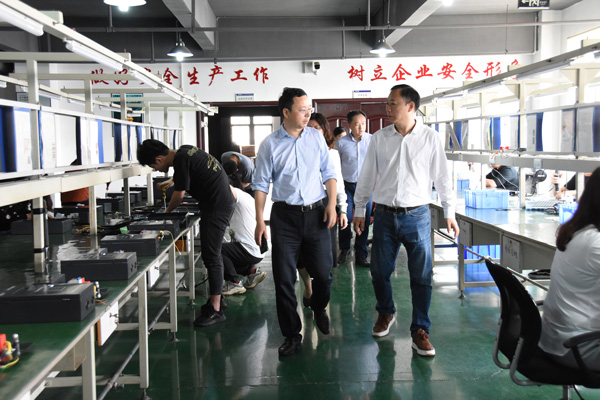 长沙市政协领导一行走访调研委员企业-爱体育官方网站
